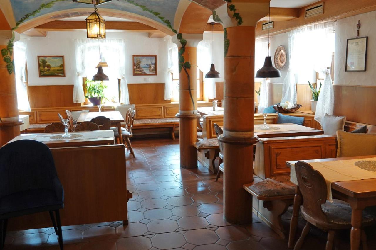 Hotel Adler Lauda-Königshofen Dış mekan fotoğraf